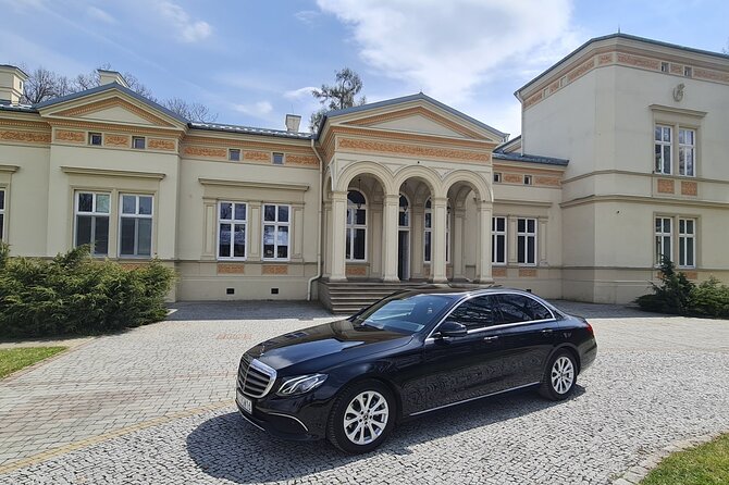 Krakow Airport Exclusive Transfers VIP Service - Key points at a glance