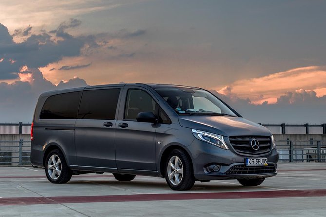 Krakow Airport - Krakow City Private Transfer - Accessibility, luggage, and practical limits