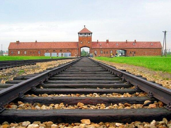 Krakow and Auschwitz Small Group Tour from Warsaw with Lunch - Key points to know before booking
