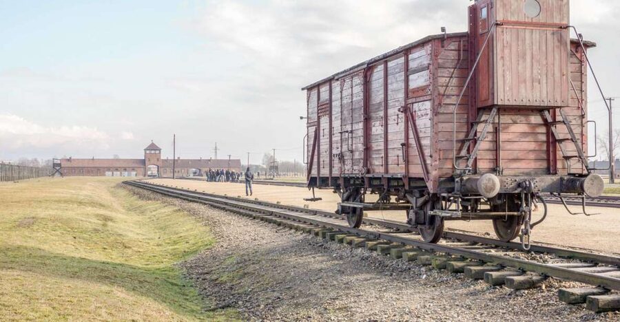 Krakow: Auschwitz Birkenau Museum Guided Tour with Pickup - The 1.5-hour drive from Krakow
