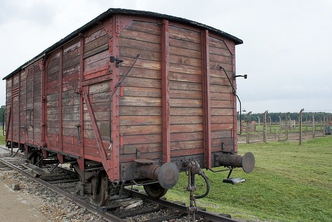 Krakow: Auschwitz-Birkenau Shared English Tour and Transfer - Why visiting both Auschwitz and Birkenau matters