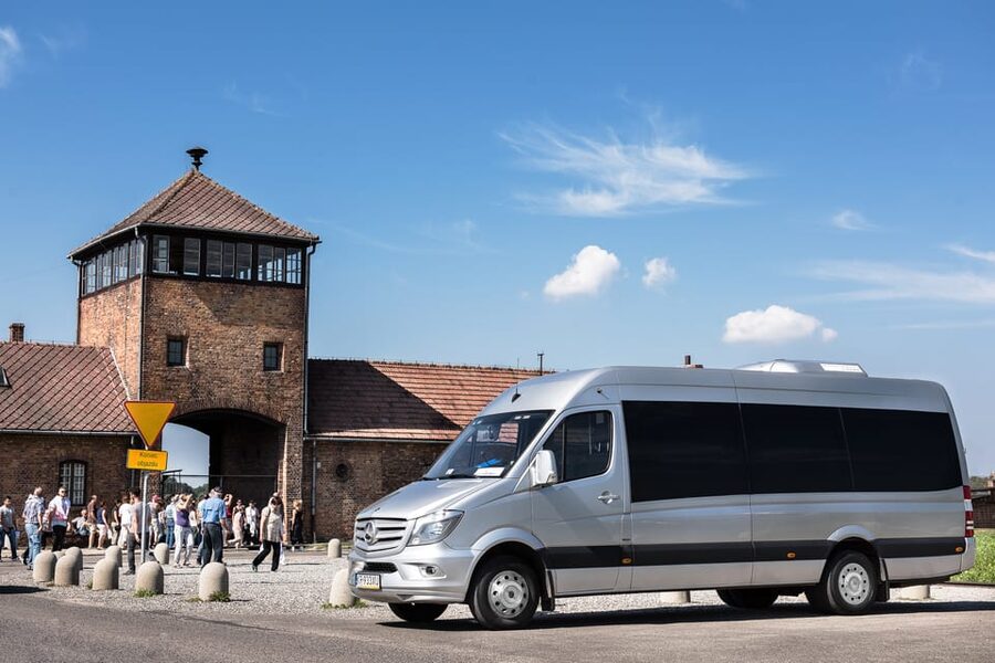 Krakow: Auschwitz-Birkenau & Wieliczka Salt Mine Day Tour - Auschwitz I: a serious, guided introduction