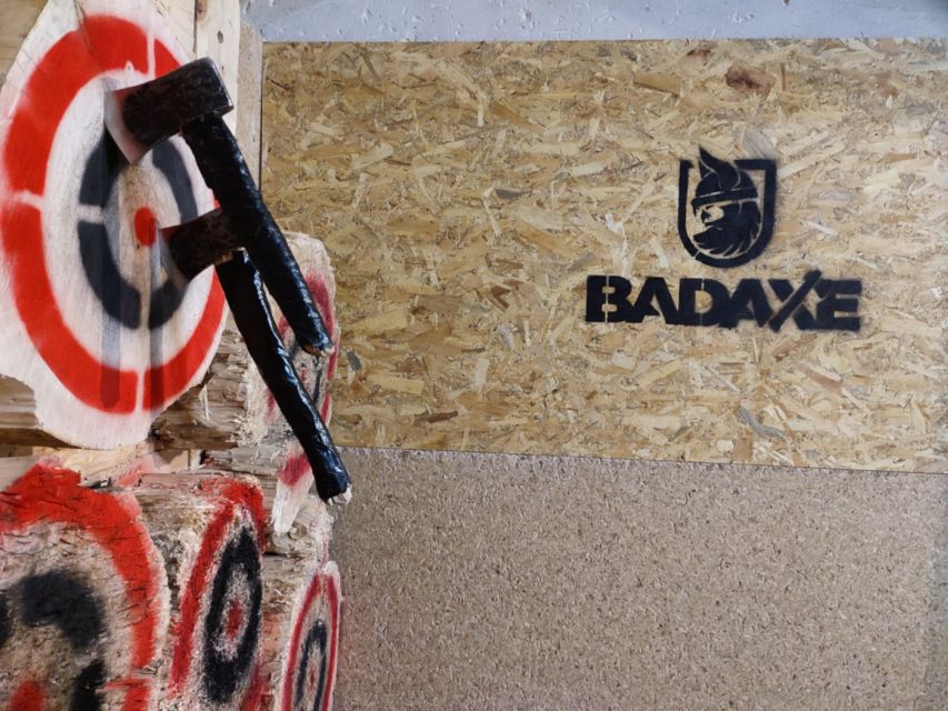 Krakow: Axe Throwing Fun - The drawbacks to keep in mind