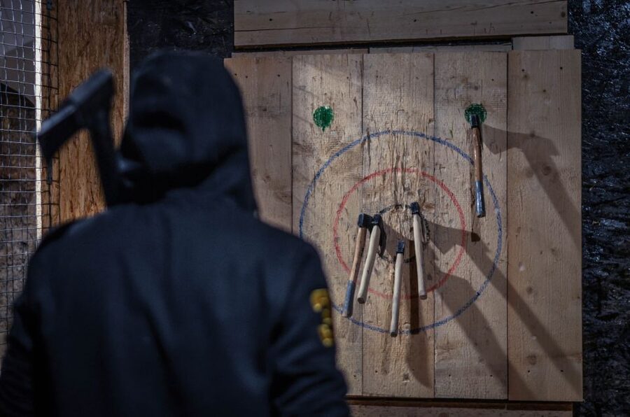 Kraków: Axe-Throwing in Axe Nation, the First Club in Europe - The club atmosphere and the beer menu
