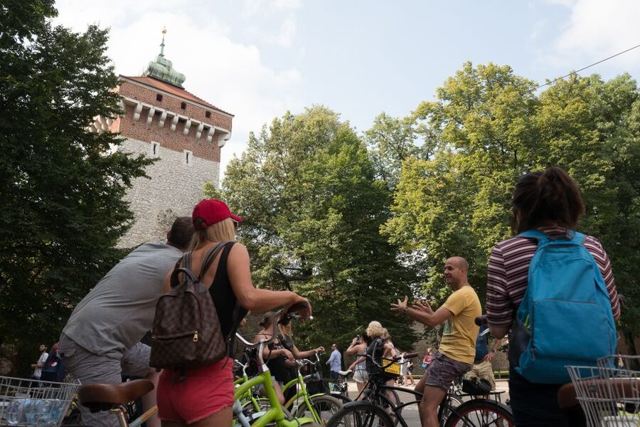 Krakow: Bike Tour of Old Town, Jewish Quarter and the Ghetto - Schindler’s List Passage and the former ghetto
