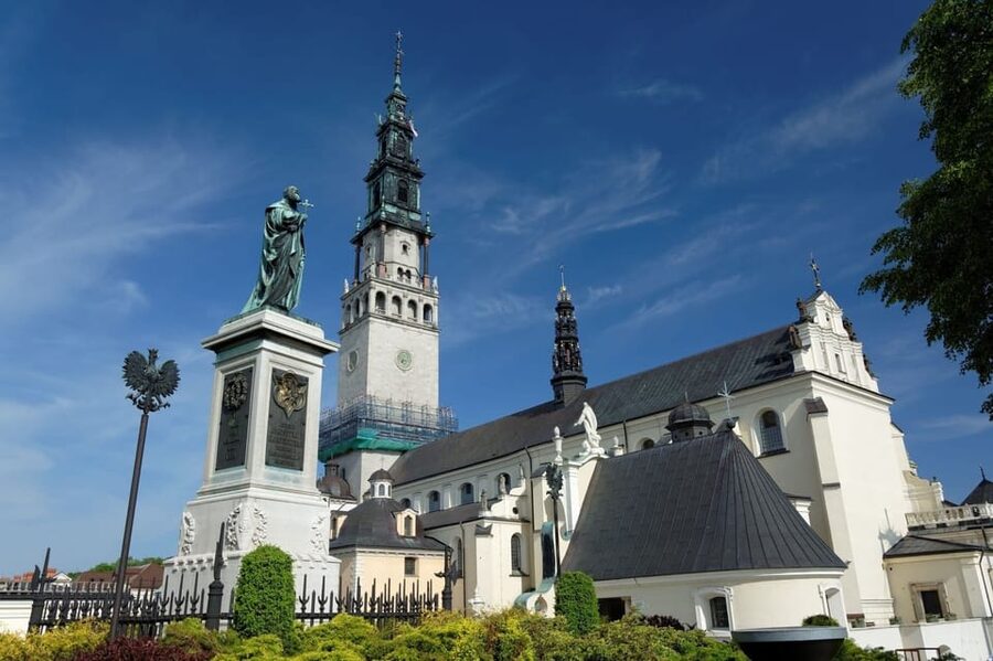 Krakow: Black Madonna Sanctuary of Czestochowa - Guided Tour - The Bastion of St. Roch and the monastery tower