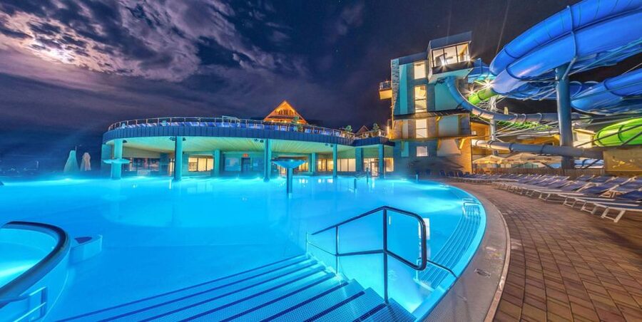 Krakow: Chocholowskie Baths with Ticket and Transportation - What to bring, rent, and buy