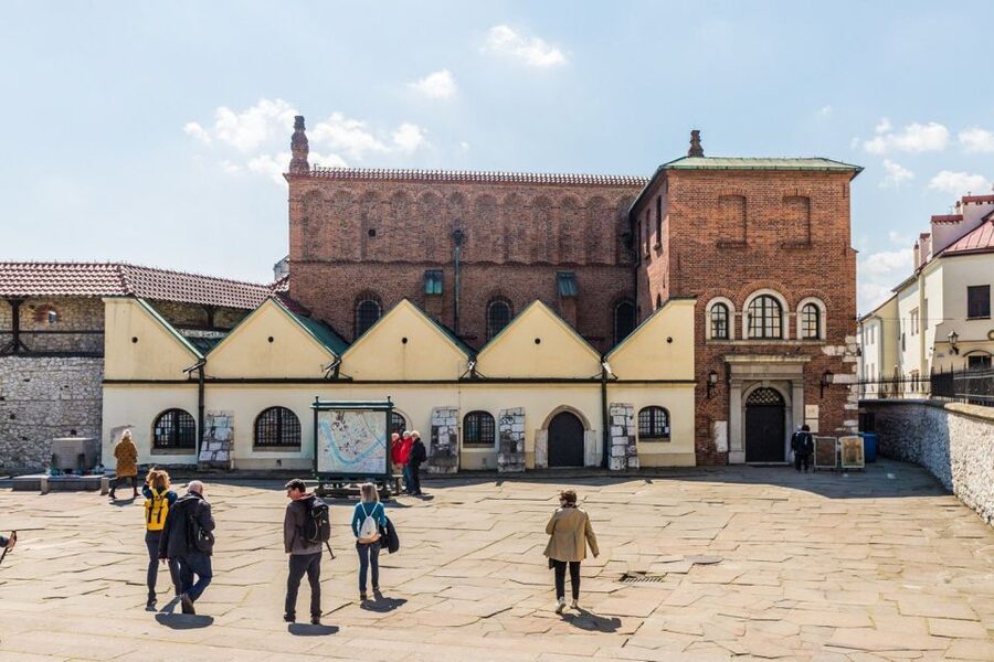 Krakow: City Golf Cart Tour and Schindler's Factory Museum - Narrow Streets, Old Houses, And Planty Park