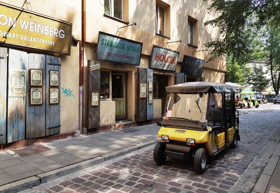 Krakow: City Tour by Electric Golf Cart - Audio Guide or Live Commentary?