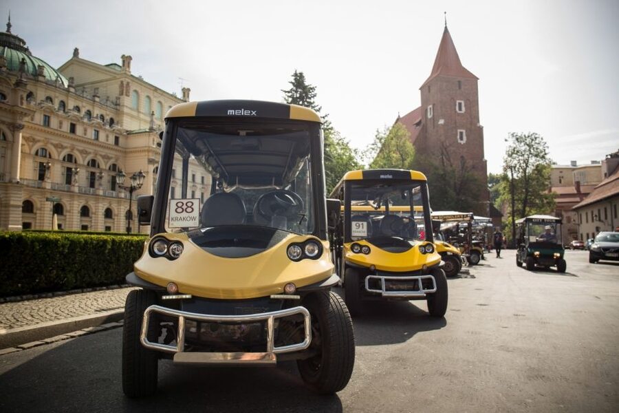 Krakow: City Tour of 3 Districts by Electric Car - Why this short Krakow tour works