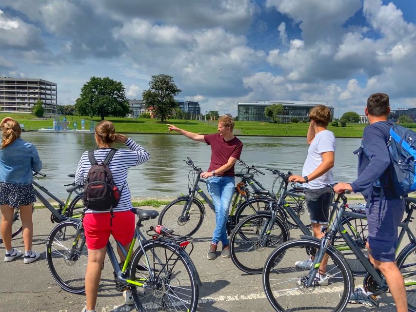 Krakow: Complete Bike tour with all the highlights - Why a bicycle works so well in central Krakow