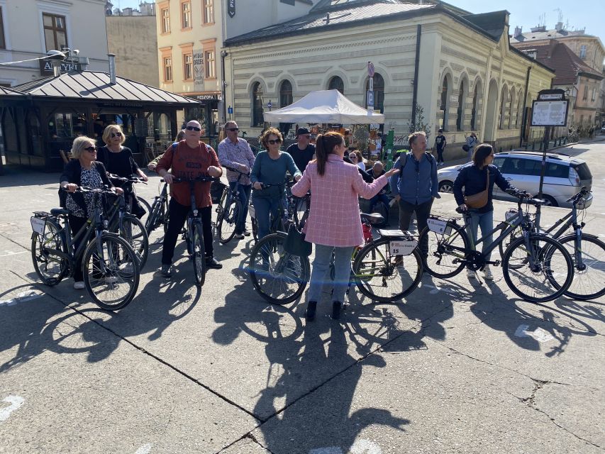 Krakow: Complete Bike tour with all the highlights - Two hours through the Old Town