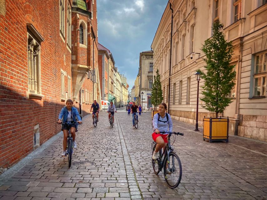 Krakow: Complete Bike tour with all the highlights - What to know before you book