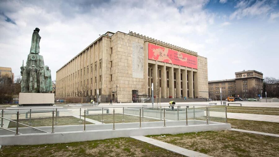 Krakow: Digital Museum Pass with 35 Museums and Attractions - See Leonardo at the Czartoryski Museum