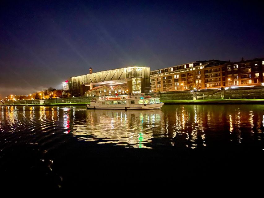 Kraków: Evening or Night River Cruise - Father Bernatek’s Bridge and Cricoteka