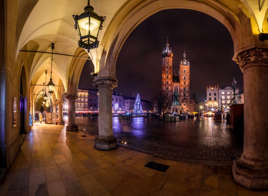 Krakow: Evening Walking Tour with Spooky Stories - Krakow after sunset, with a darker script