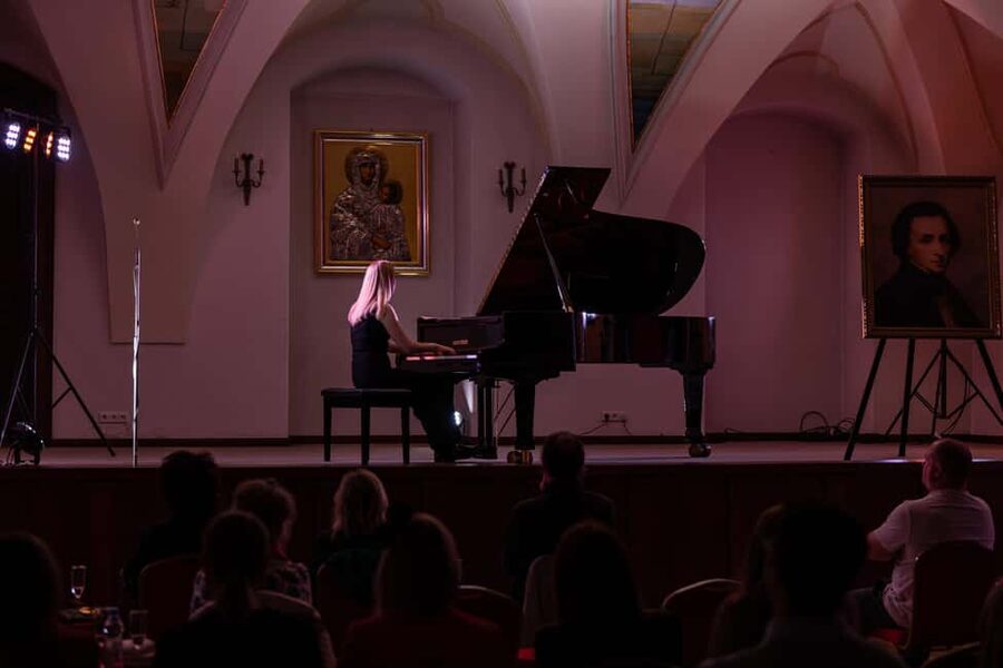 Krakow: Frédéric Chopin Classical Music Candlelight Concert - Planning your evening around the concert
