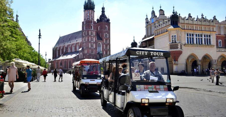Krakow: Full Tour Regular 1.5h guided city tour by E-Cart - Key points at a glance