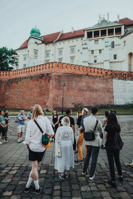 Krakow: Guided Old Town Tour - From university buildings to Wawel Royal Castle
