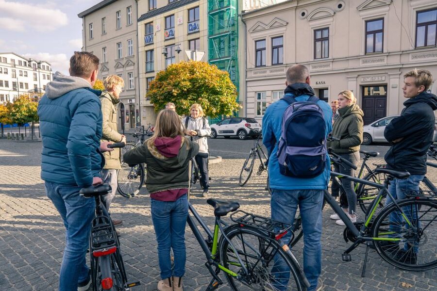 Krakow: Hidden Bike Tour - The Jewish cemetery and Schindler’s factory