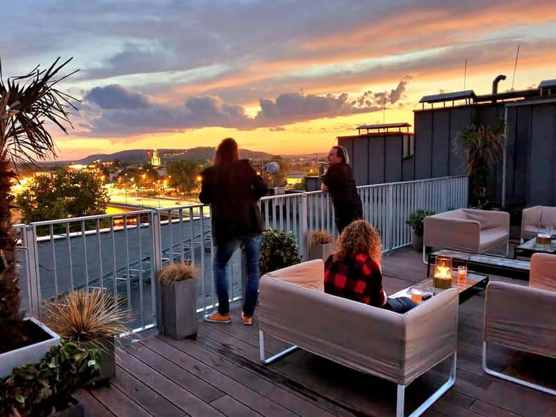 Krakow: Hidden Rooftop Bar Reservation with 1 Cocktail - A secret rooftop above an ordinary hotel entrance