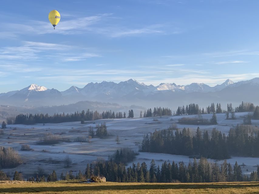 Kraków: Hot Air Balloon Flight with Champagne - Champagne, certificates, and the landing routine