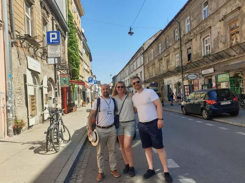 Krakow Jewish District Tour in a Small Group - Crossing to the former Jewish Ghetto