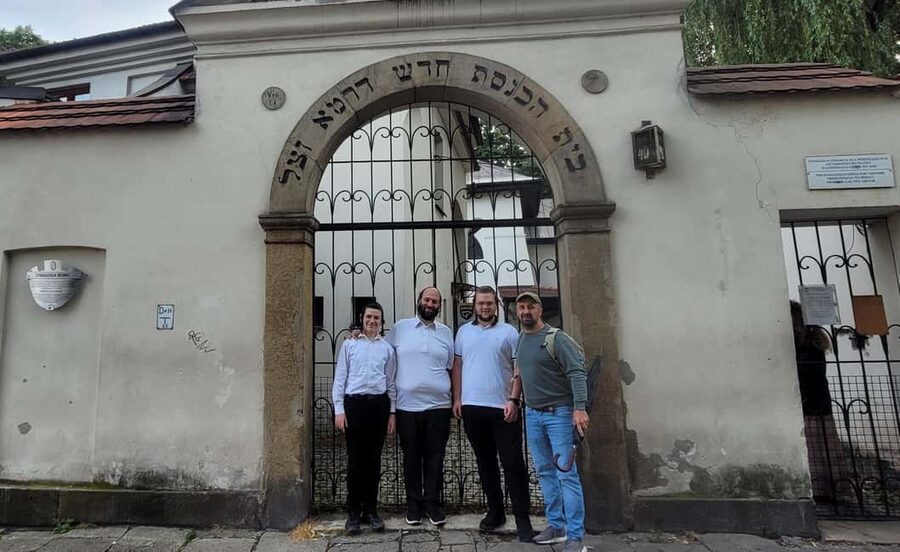 Krakow Jewish District Tour in a Small Group - Who should book this walk?