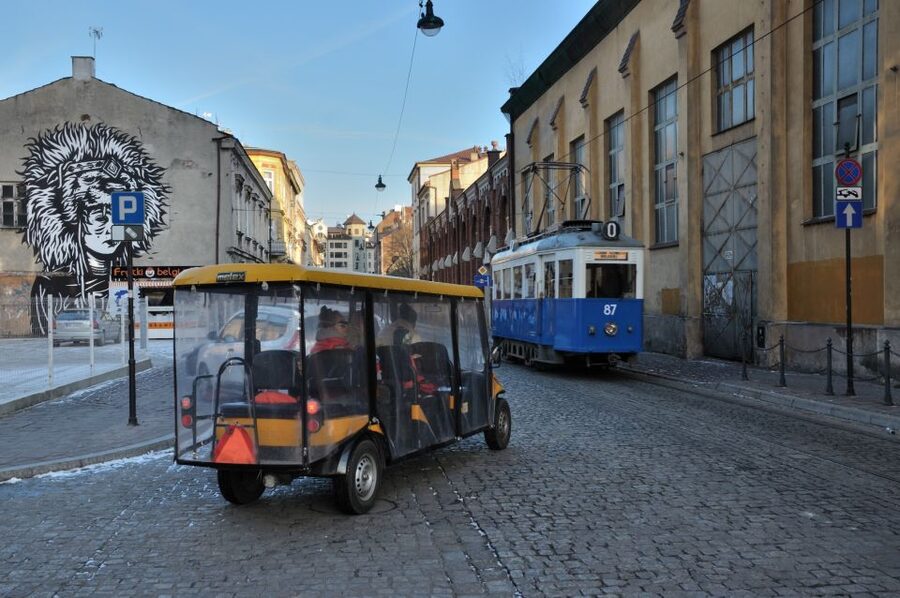 Krakow: Jewish Quarter and Ghetto Sightseeing Golf Cart Tour - Starting in Kazimierz, Kraków’s former Jewish town