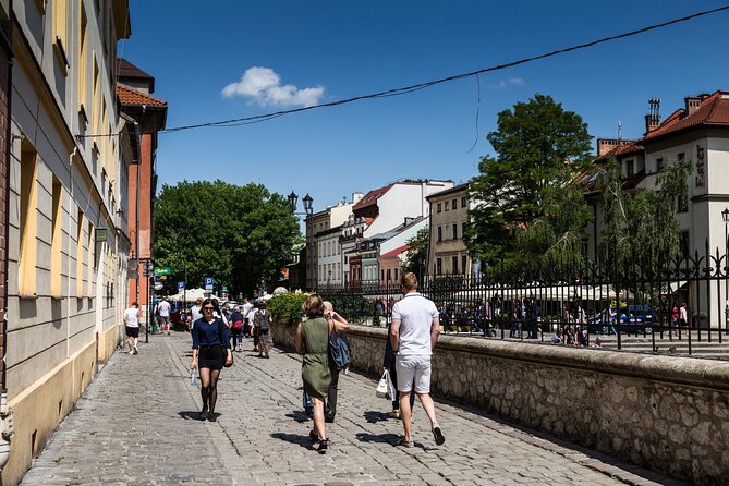 Krakow: Jewish Quarter Guided Walking Tour - Why Kazimierz deserves a guided walk