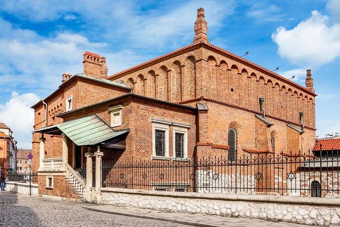 Krakow: Jewish Quarter Guided Walking Tour - Finding Spielberg’s Krakow