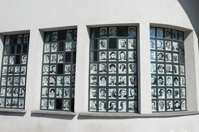 Krakow: Jewish Quarter Kazimierz & Schindler's Factory & Ghetto Guided Tour - Guides make the biggest difference
