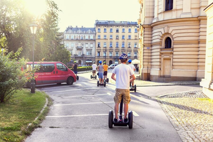 Krakow: Jewish Quarter Segway Tour - What the guides add