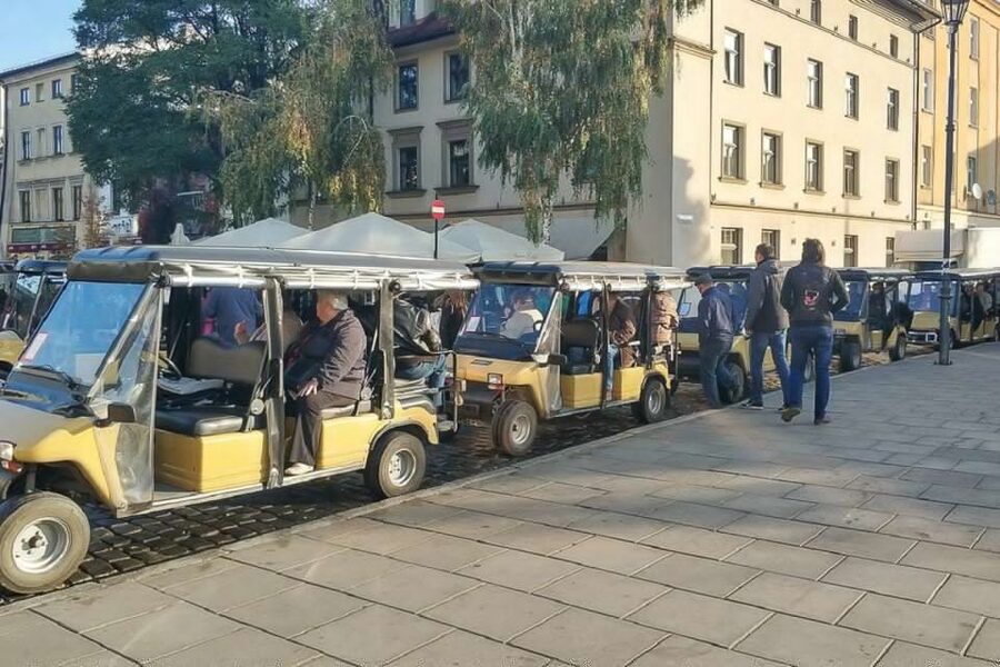 Krakow: Kazimierz by Golf Cart and Schindler's Factory Tour - The short trip to Schindler’s Factory