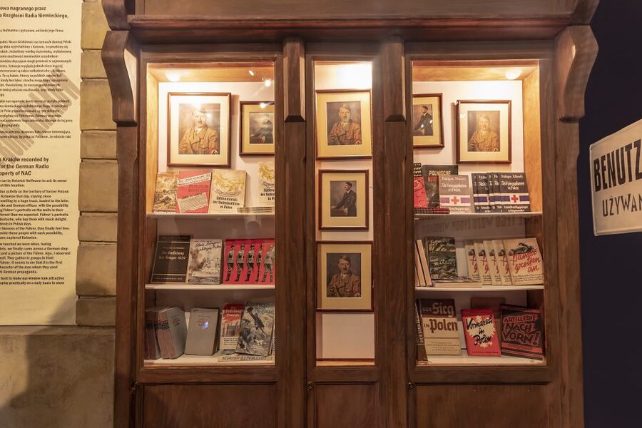 Krakow: Kazimierz, Schindler's Factory & Ghetto Guided Tour - Why this route gives Kraków’s wartime story shape