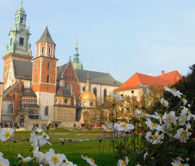 Krakow Old Town and Jewish Quarter in one guided walk - Jagiellonian University and the city’s religious landmarks