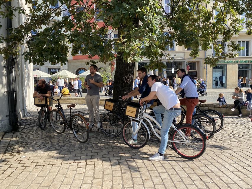 Krakow: Old Town Bike Tour with a Guide - What the bicycles are really like