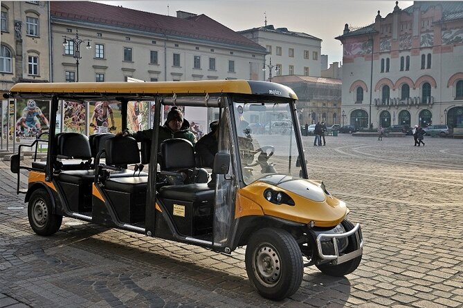 Krakow: Old Town, Jewish Kazimierz and Ghetto Sightseeing by Electric Golf Cart - Crossing to Podgórze and the former Ghetto