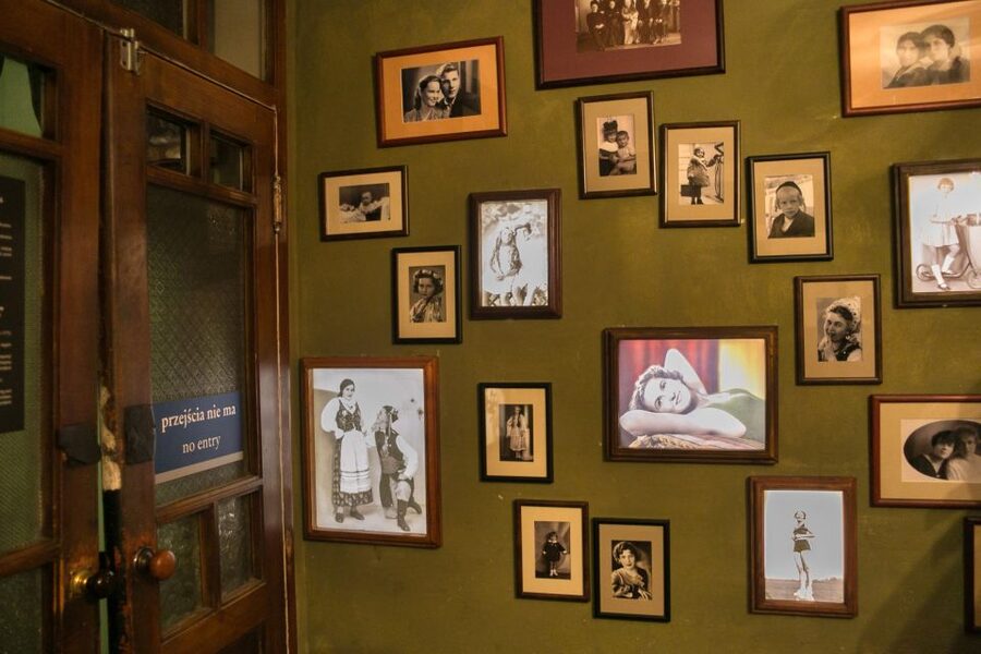 Kraków: Oskar Schindler's Factory Tour and Admission Ticket - Price, Languages, and Practical Value