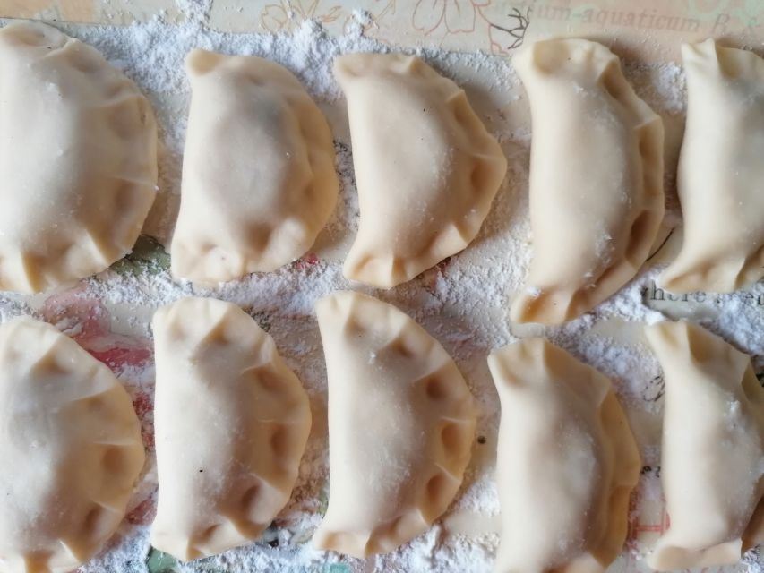 Krakow: Pierogi Home Cooking Class - Three dishes, Polish snacks, and a real meal