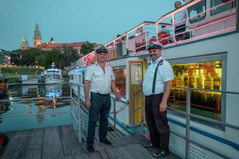 Krakow: Private Evening Boat Tour - Wawel Castle is the visual high point