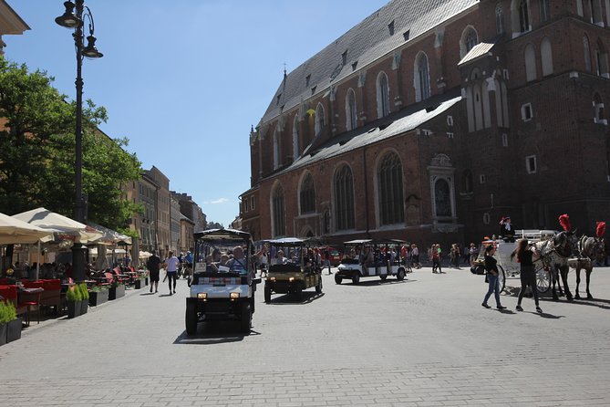Krakow: Private Guided City Tour by Electric Car - Starting at plac Jana Matejki 2