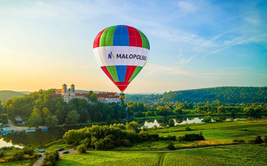 Kraków: Private Hot Air Balloon Flight with Champagne - How to Make the Most of the Flight