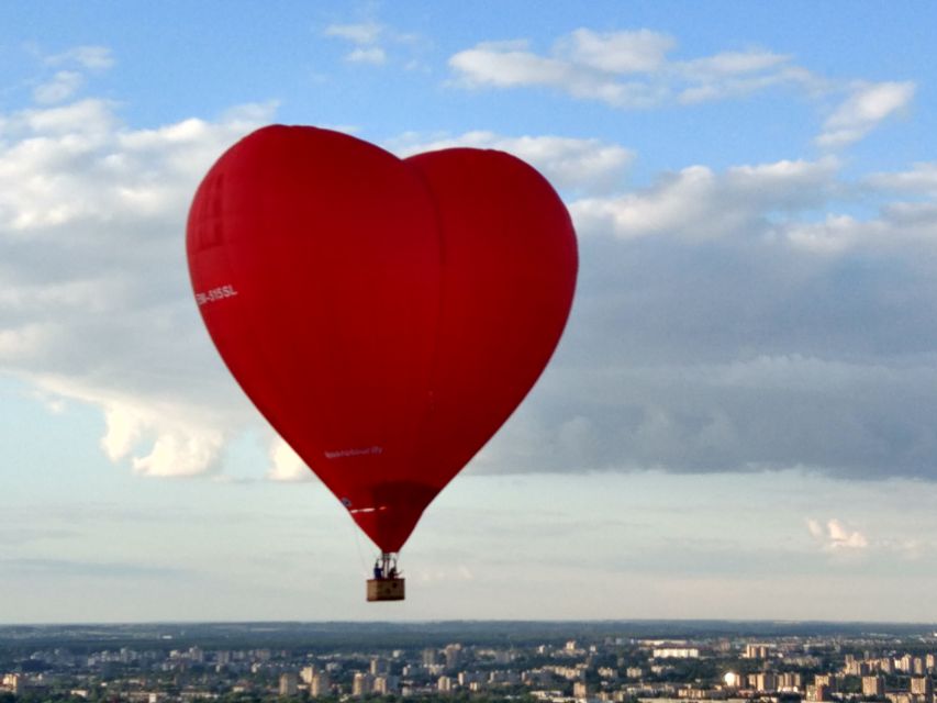 Kraków: Private Hot Air Balloon Flight with Champagne - The Ten-Minute Safety Briefing
