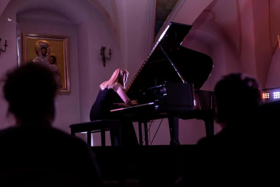Kraków: Romantic Candlelight Chopin Piano Concert - Practical ways to enjoy the evening