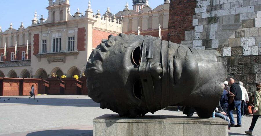 Krakow: Rynek Underground Guided Tour with Skip-the-Line - Should you book the Rynek Underground tour?