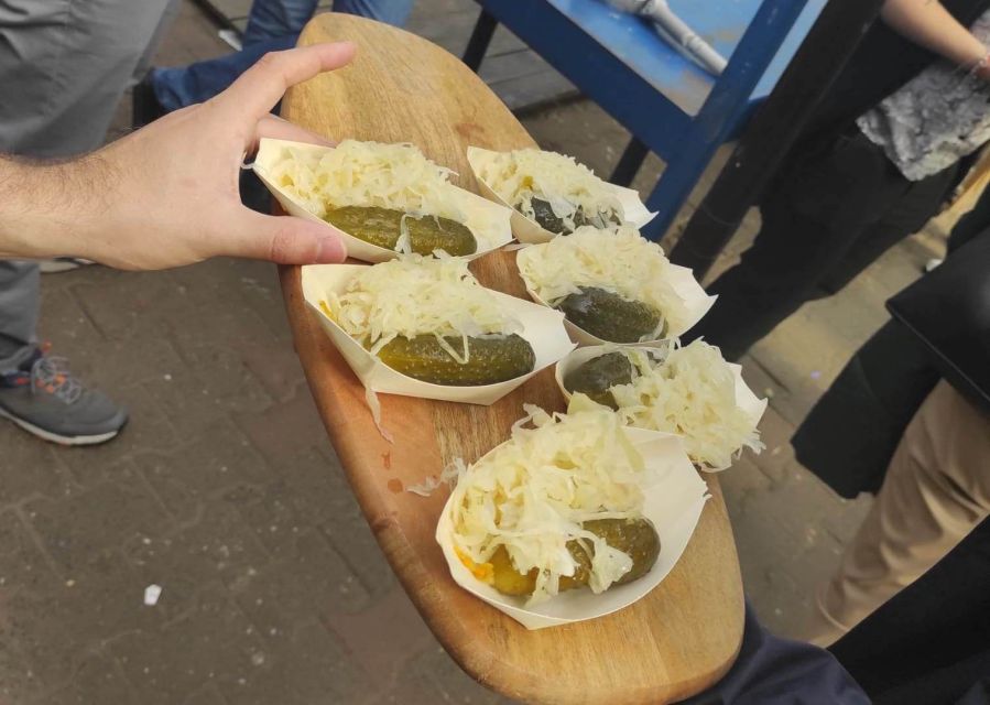 Krakow's Local Flavor: Craft Beer and Street Food with Guide - Kazimierz, beer history, and local breweries