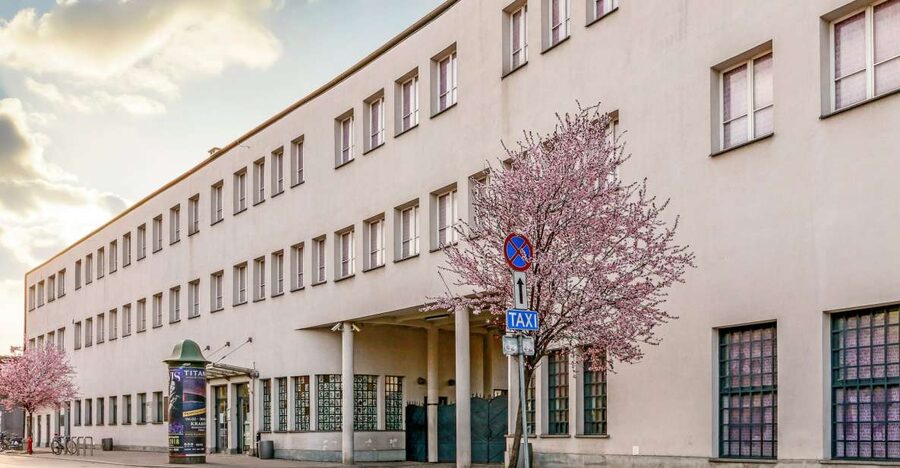 Krakow: Schindler's Factory Guided Tour - What this visit is really about