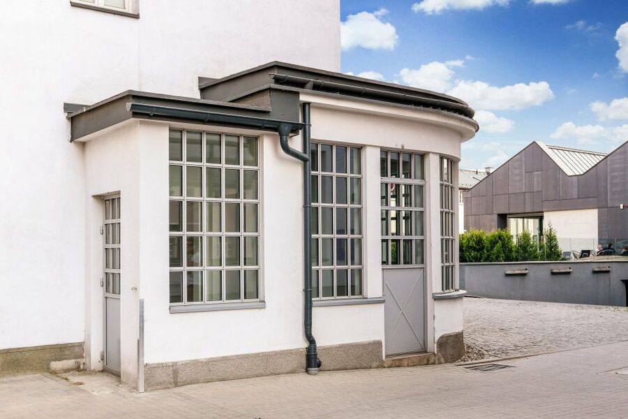 Krakow: Schindler's Factory Skip-the-Line Ticket - What happens when you arrive