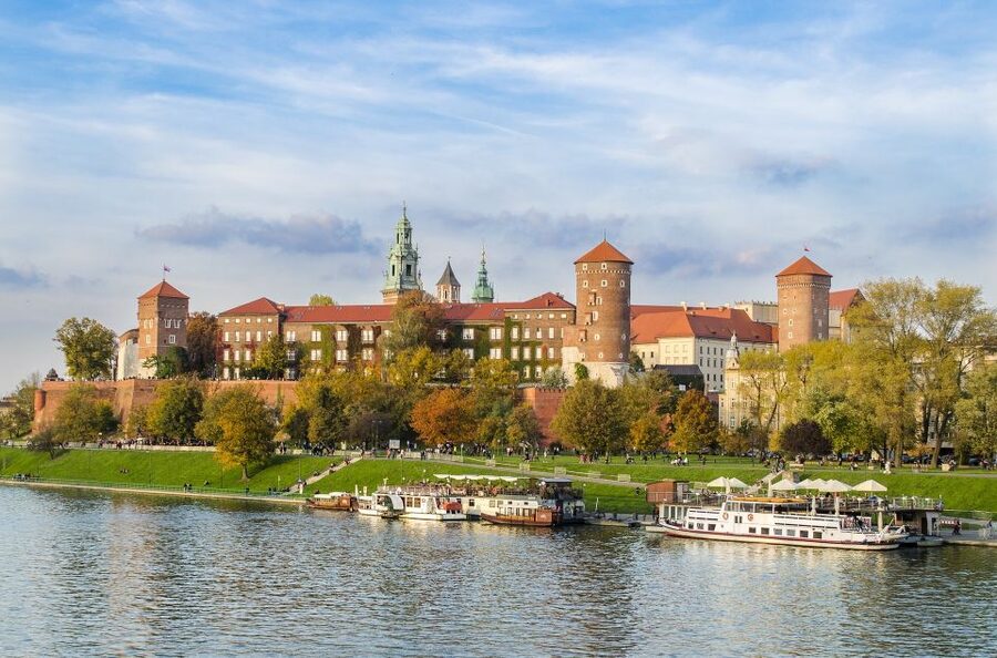 Krakow: Skip-the-Line Wawel Castle and Hill Guided Tour - Why Wawel Hill is the right place to begin